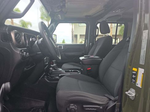 Used 2020 Jeep Wrangler Unlimited Sport image 5