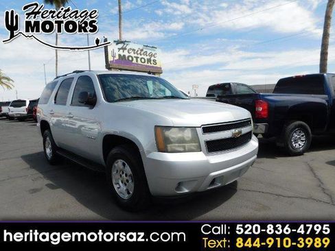 Used 2011 Chevrolet Tahoe LS image 1