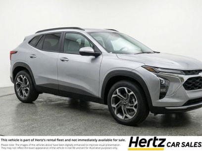 Used 2025 Chevrolet Trax LT w/ LT Convenience Package