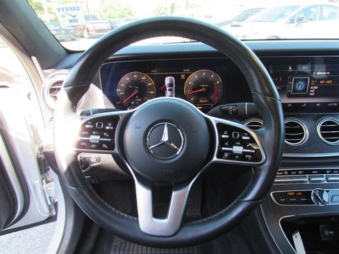 Used 2019 Mercedes-Benz E 300 image 13