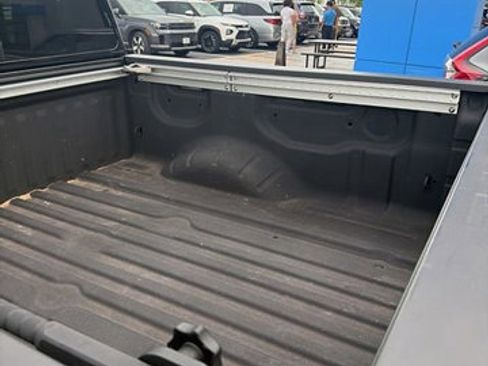 Used 2024 Nissan Titan PRO-4X w/ Pro-4x Convenience Package AWD/4WD image 18