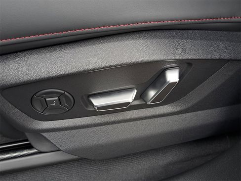 New 2026 Audi Q8 Prestige image 18