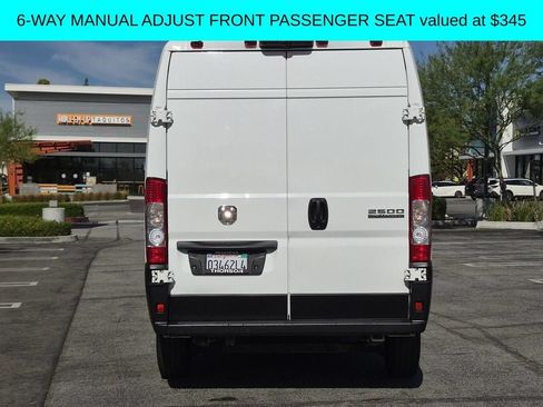 Used 2023 RAM ProMaster 2500 FWD image 9