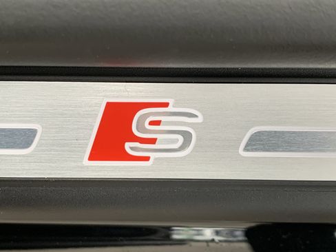 New 2026 Audi Q8 Premium Plus image 13