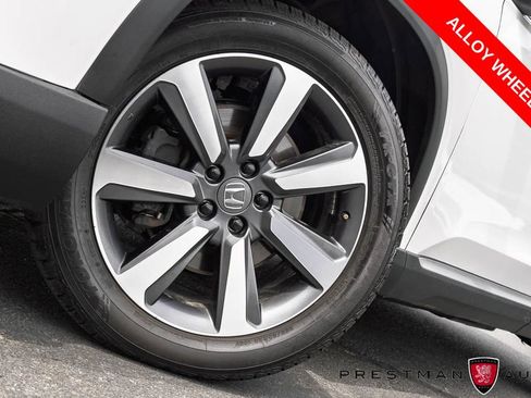 Used 2025 Honda Pilot Touring image 11
