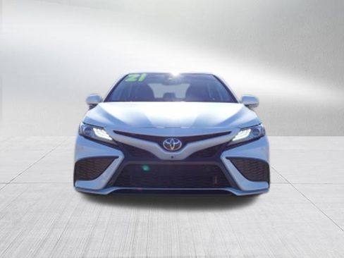 Used 2021 Toyota Camry XSE w/ Navigation Package image 8