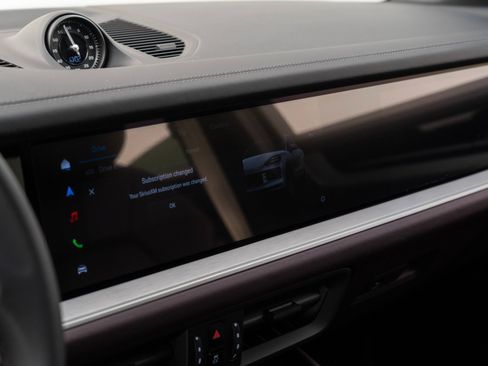 New 2026 Porsche Cayenne Coupe image 26