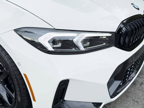 New 2026 BMW 330i Sedan w/ M Sport Package image 8