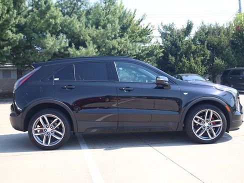 Used 2021 Cadillac XT4 Sport w/ Driver Awareness Package FWD image 4