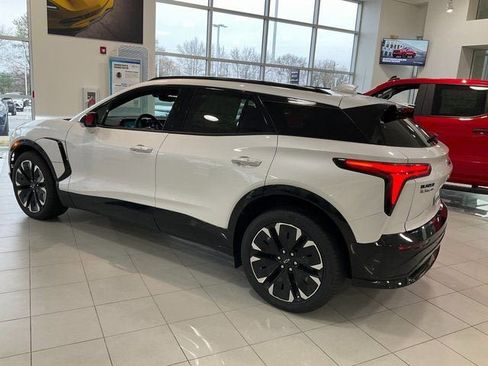 New 2025 Chevrolet Blazer EV RS w/ Super Cruise Package image 22