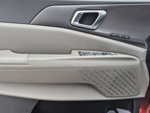 New 2026 Kia Carnival EX FWD image 6