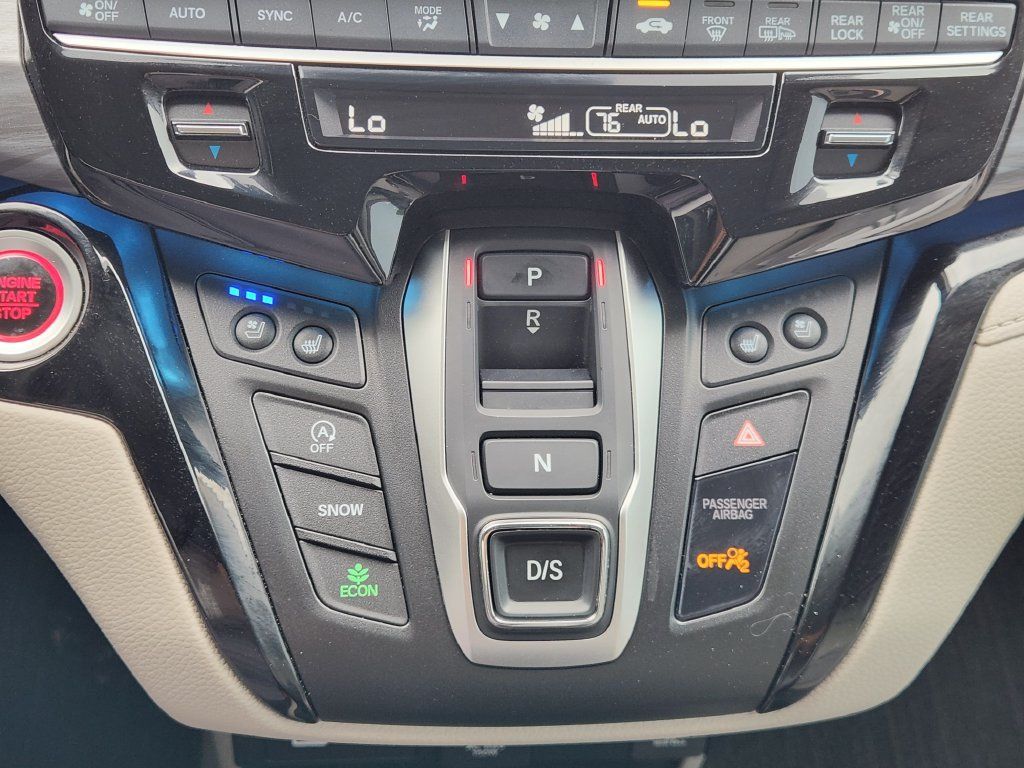 Used 2025 Honda Odyssey Elite image 19