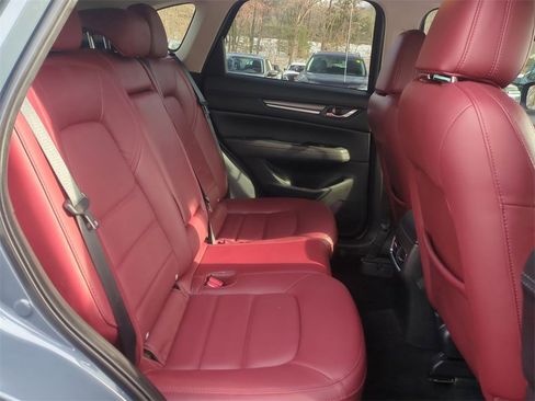 Certified 2023 MAZDA CX-5 Carbon Edition image 28