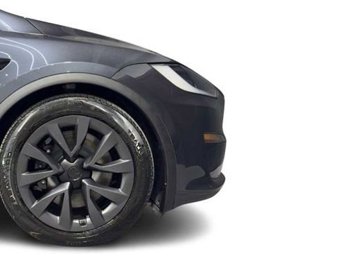 Used 2024 Tesla Model X image 8