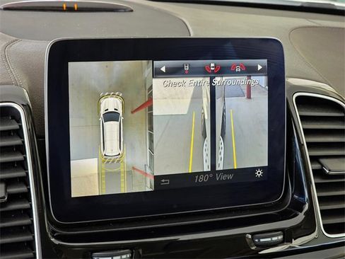 Used 2017 Mercedes-Benz GLS 450 4MATIC image 21
