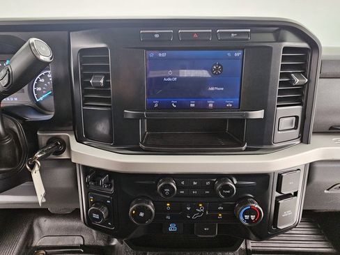 Used 2023 Ford F350 XLT image 13