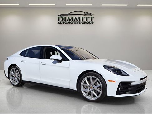 Used 2024 Porsche Panamera RWD image 7