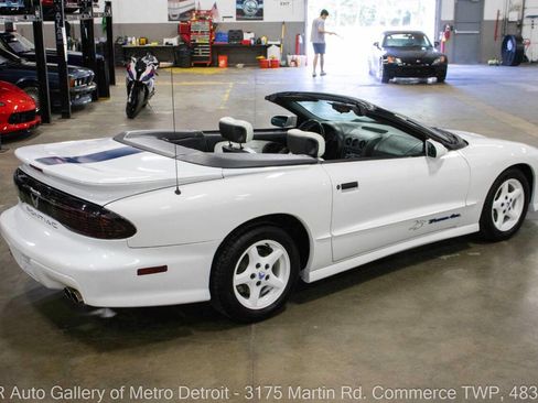 Used 1994 Pontiac Firebird Trans Am GT image 8
