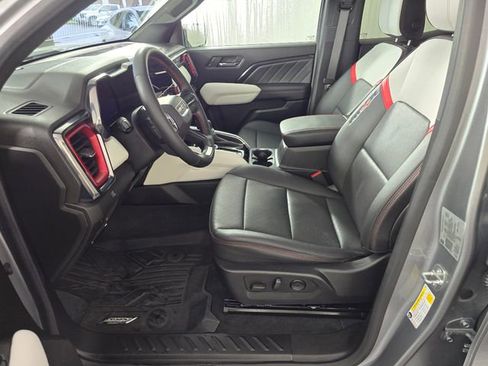 Used 2023 GMC Canyon AT4X image 20