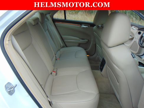 Used 2014 Chrysler 300 C w/ Light Group image 40