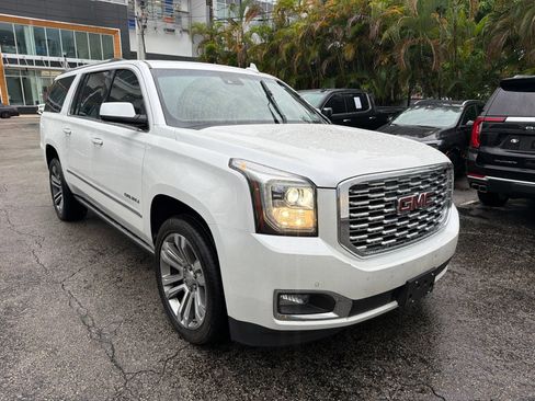 Used 2018 GMC Yukon XL Denali w/ Denali Ultimate Package AWD/4WD image 7