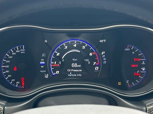 Used 2021 Jeep Grand Cherokee Trackhawk image 25