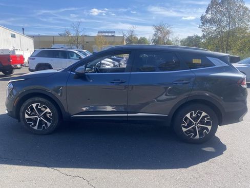 Certified 2023 Kia Sportage EX image 36