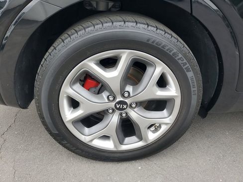 Used 2019 Kia Sorento SX FWD image 5