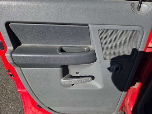 Used 2007 Dodge Ram 1500 Truck SLT image 9