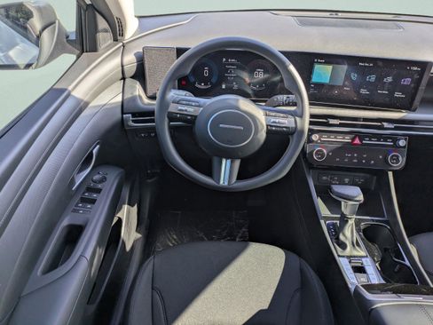 New 2026 Hyundai Tucson SEL image 19