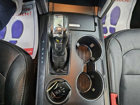 Used 2017 Ford Explorer Limited image 38