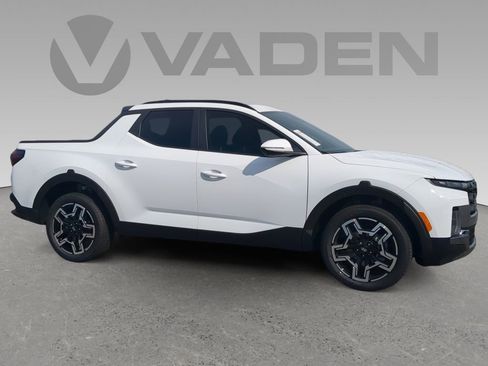 New 2025 Hyundai Santa Cruz Limited image 1