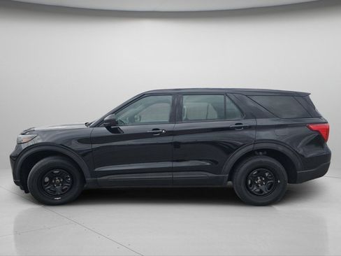 Used 2024 Ford Explorer 4WD Police Interceptor image 17