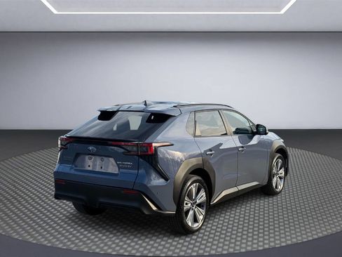 Used 2023 Toyota bZ4X AWD image 7