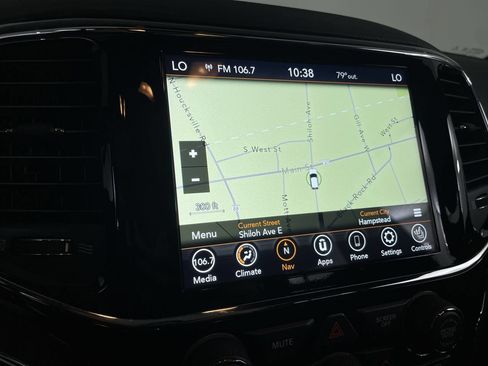 Used 2020 Jeep Grand Cherokee Limited AWD/4WD image 16
