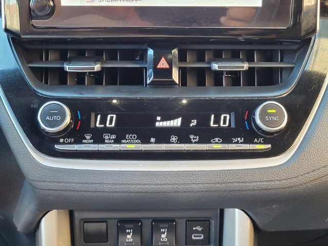 Used 2024 Toyota Corolla Cross AWD Hybrid image 25