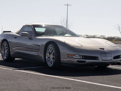 Used 1999 Chevrolet Corvette Convertible w/ Memory Pkg image 22