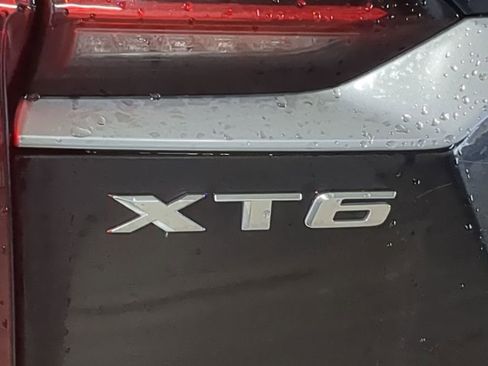 Used 2023 Cadillac XT6 Premium Luxury image 20