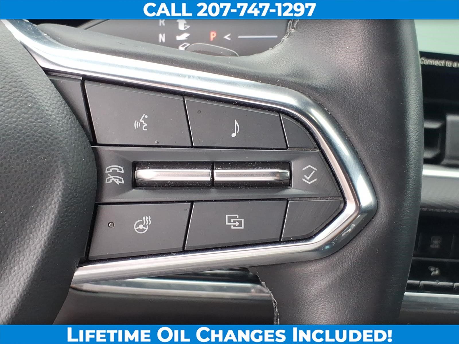 Used 2025 Chevrolet Equinox LT w/ Safety and Technology Package AWD/4WD image 17