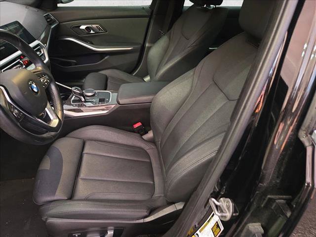 Used 2021 BMW 330i Sedan RWD image 13
