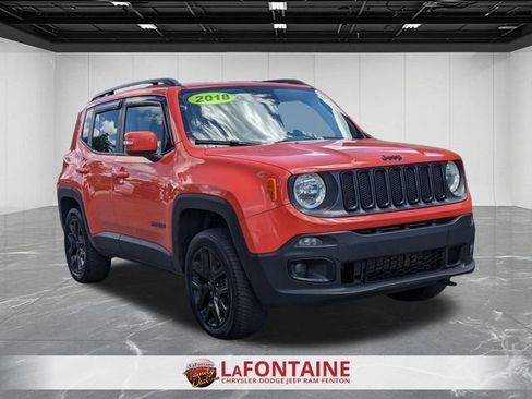 Used 2018 Jeep Renegade Altitude AWD/4WD image 7