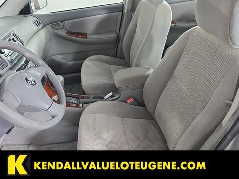 Used 2005 Toyota Corolla LE image 4