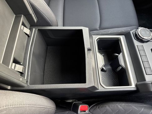 New 2025 Toyota Tacoma SR5 image 18