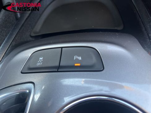 Used 2024 Chevrolet Malibu LT image 40