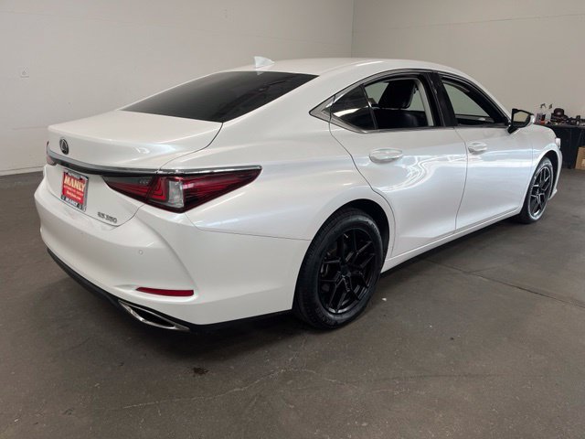 Used 2019 Lexus ES 350 FWD image 3