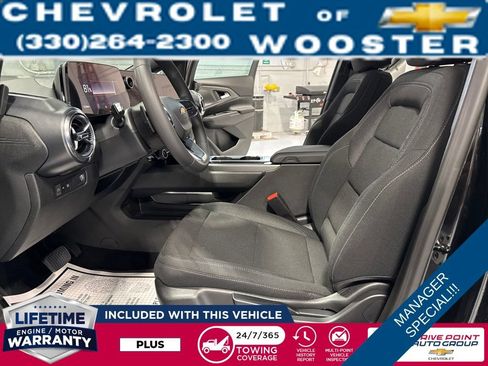 New 2026 Chevrolet Equinox EV LT w/ Midnight Package image 12