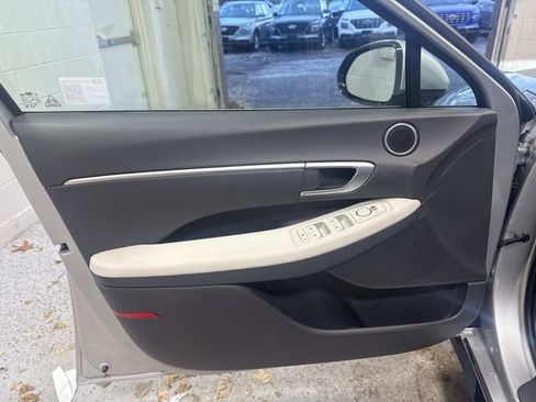 New 2025 Hyundai Sonata SEL image 5