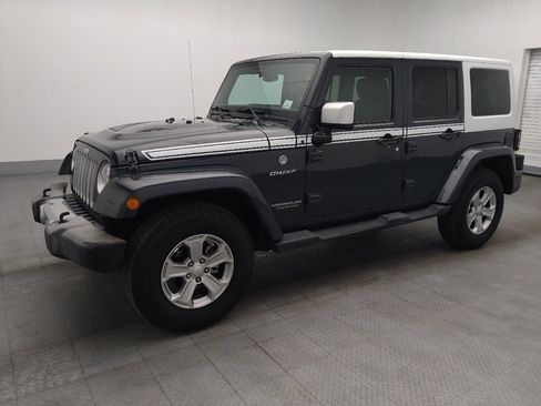 Used 2017 Jeep Wrangler Unlimited Sahara w/ Quick Order Package 24E Chief AWD/4WD image 2