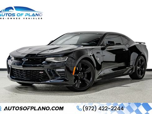 Used 2016 Chevrolet Camaro SS RWD image 1