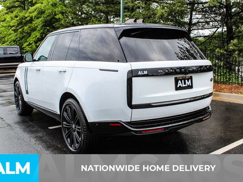 Used 2023 Land Rover Range Rover SE AWD/4WD image 4